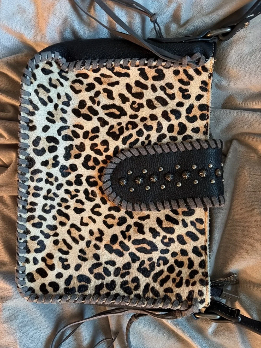 Trinity Ranch Handbag - Picture 2 of 4